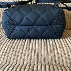 Tory Burch | Bags | New With Tag Tory Burch Willa Matte  display picture 3